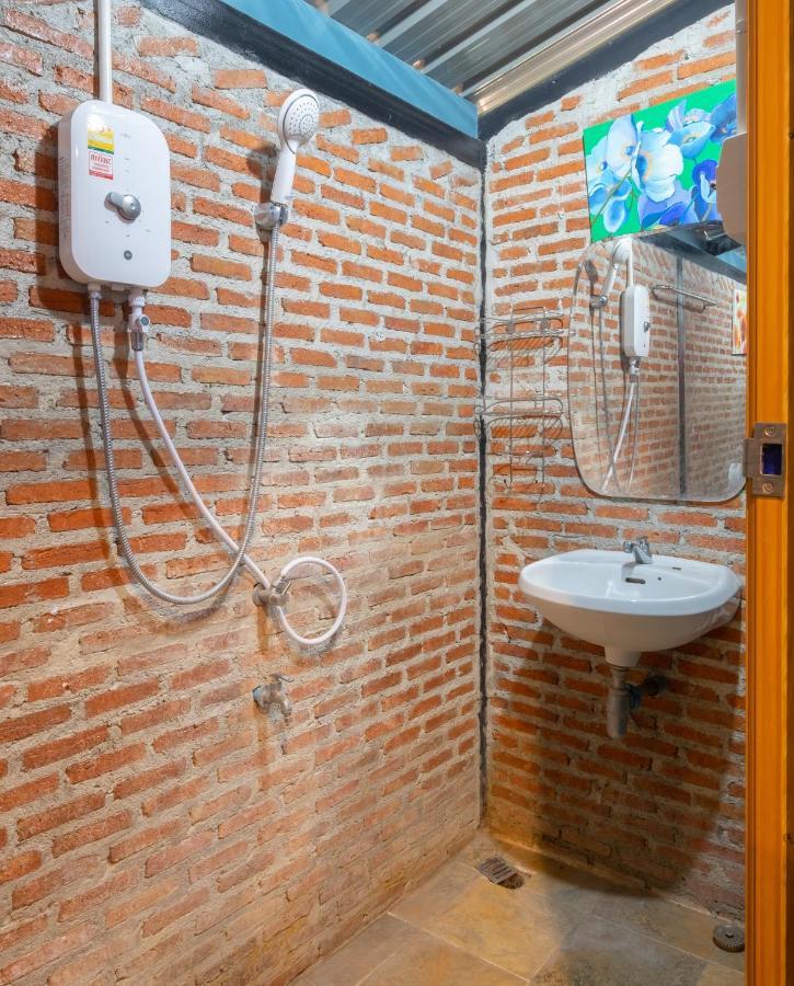 Feel Like Home แบบบ้านบ้าน Talat Amphoe Nakhon Chai Si Exterior foto